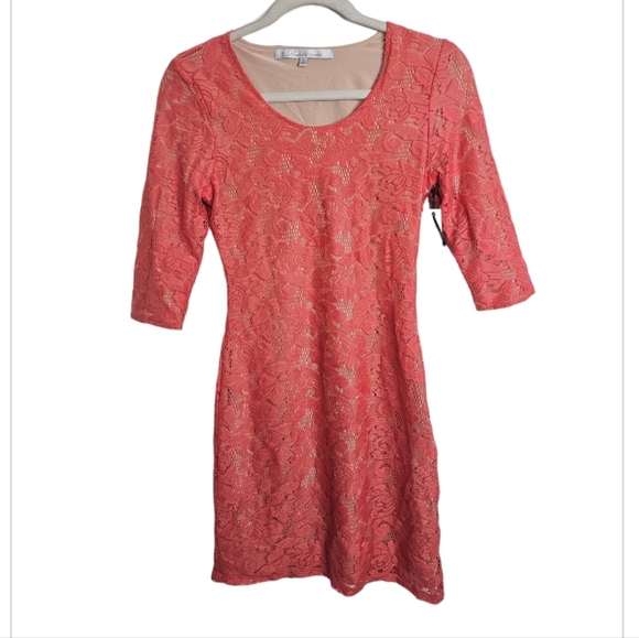 5/25 ❤️ Lovers + Friends cut out back peach lace mini dress - Picture 1 of 9